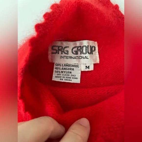 SRG GROUP INTERNATIONAL sweater - Picture 2 of 9